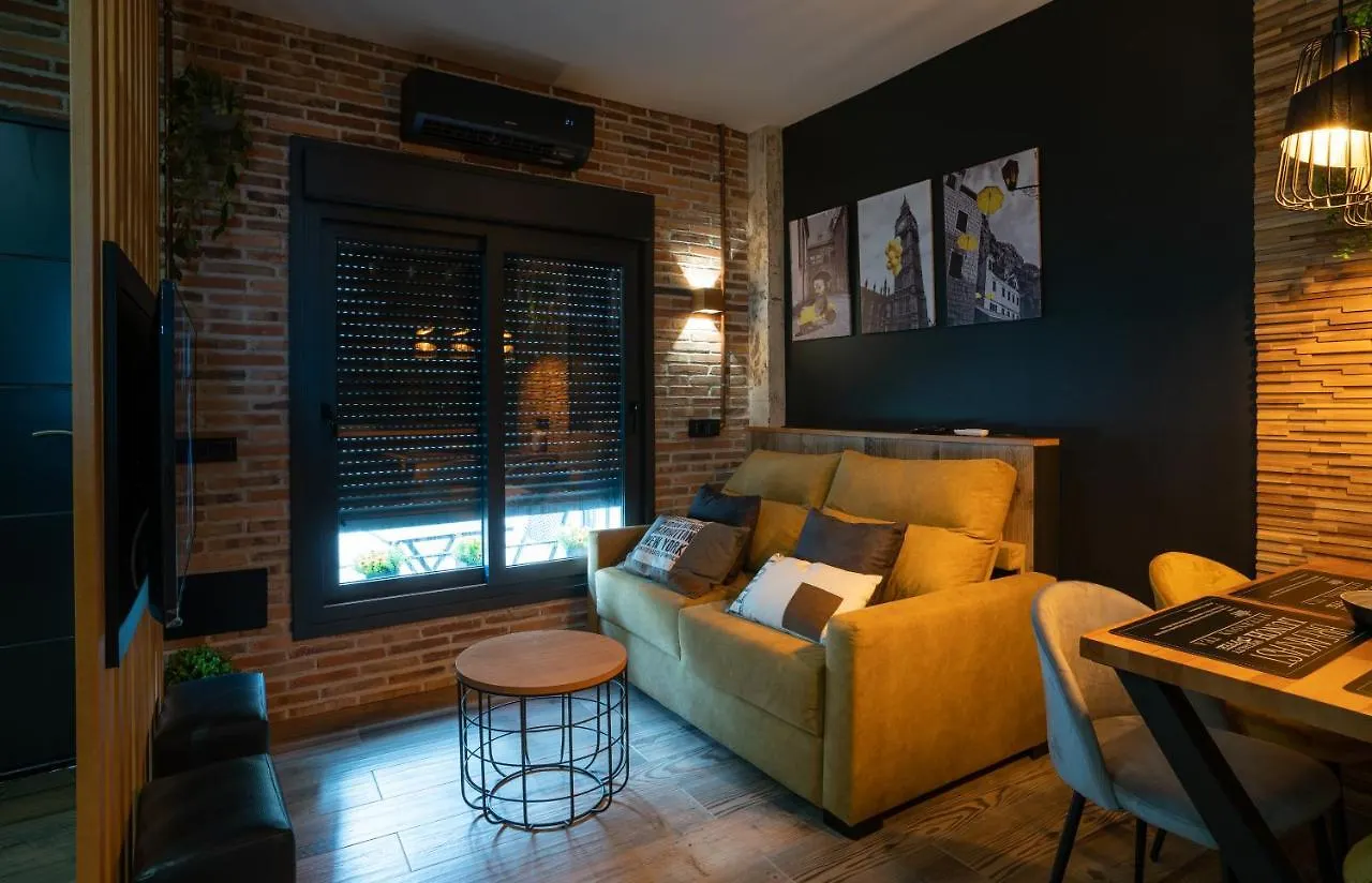 Apartment Carihuela Playa. Plaza Del Remo. Exclusivo Apartamento Al Lado Del Mar. Torremolinos Spain